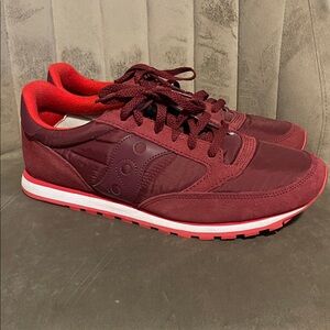 Saucony Men's Burgundy Sneakers 11.5 *Like New